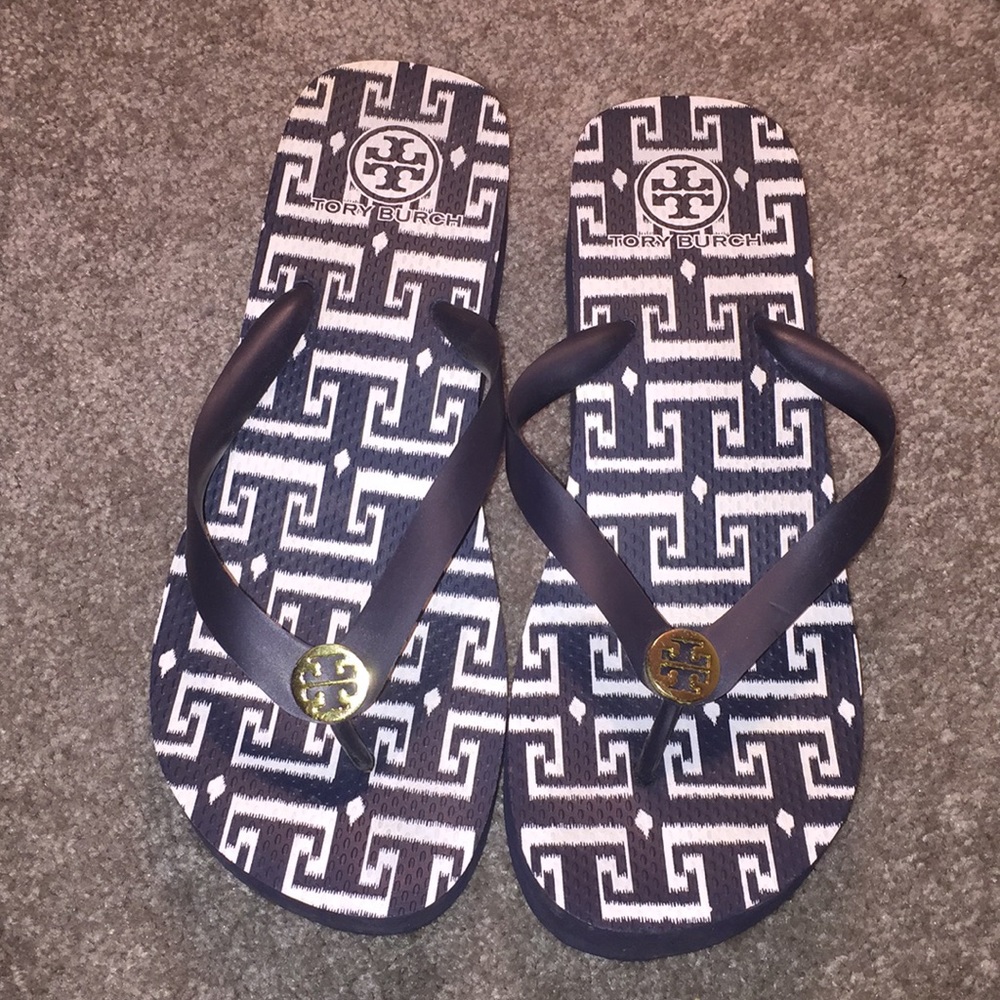 Tory Burch flip flops sz 9